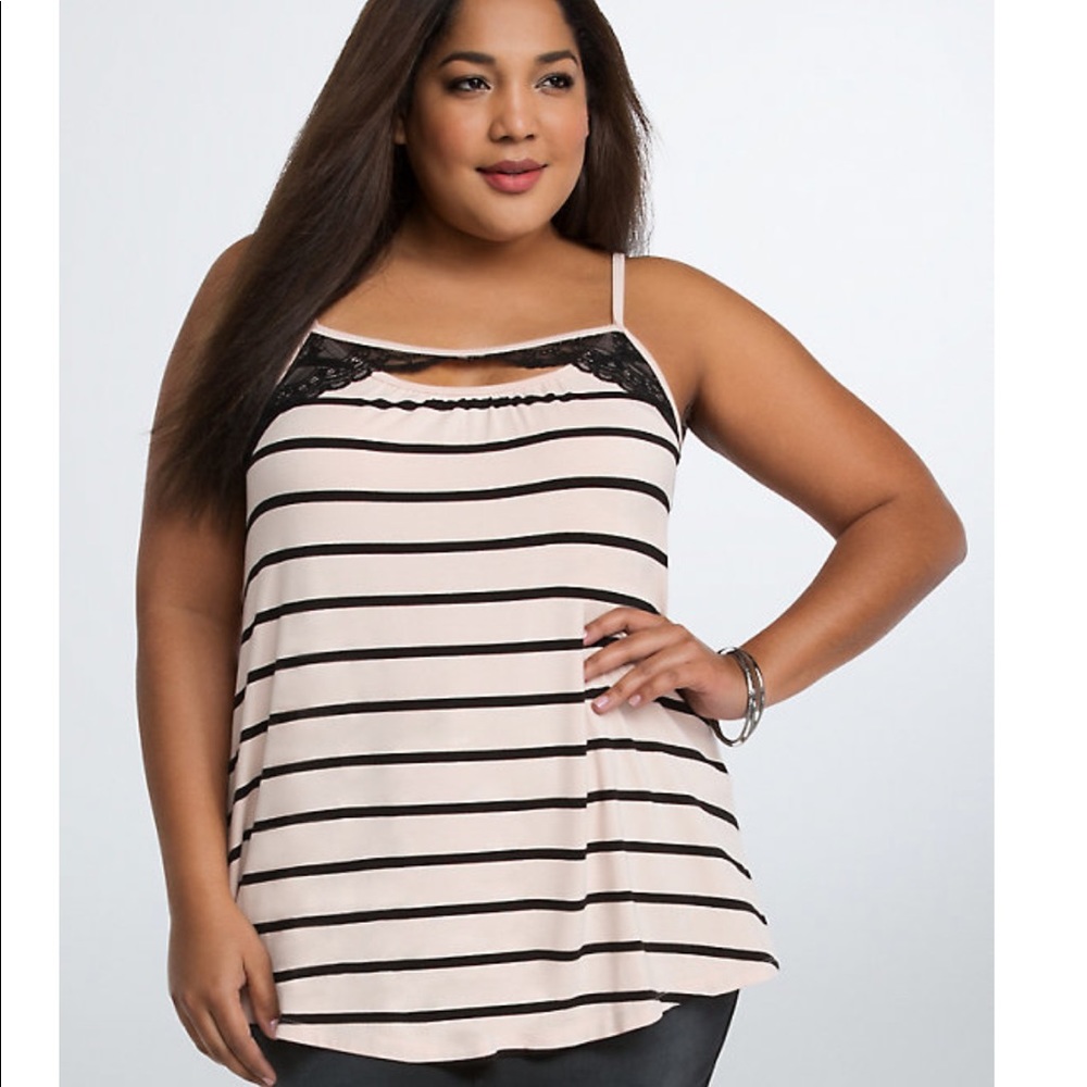 Torrid stripe tank keyhole